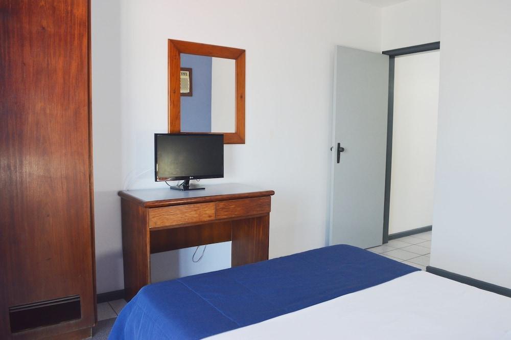 Joaquina Beach Hotel Florianopolis Exterior photo
